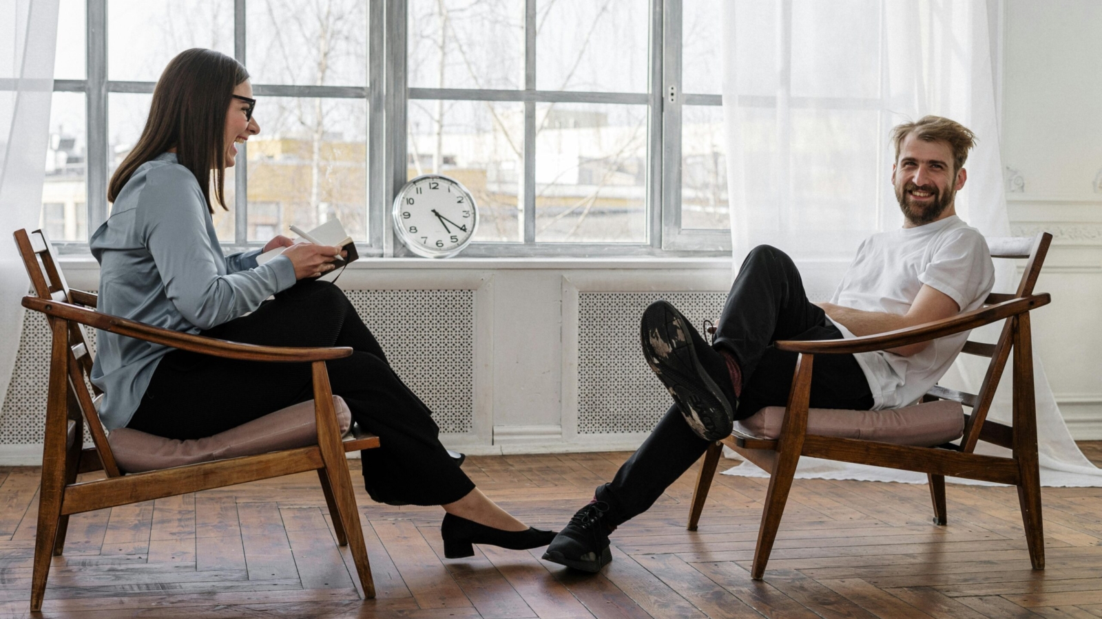 pexels-cottonbro-4101137